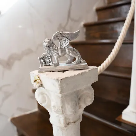 Luxury Venetian Apartamento